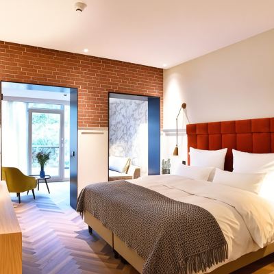 Family Garden Suite Das James Promo Code