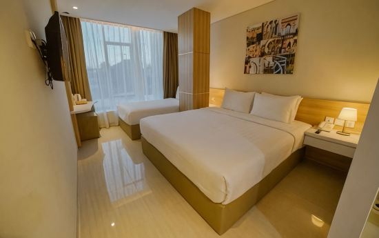 Hotel Dharmein