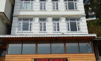 Juniper Residency Hotel - Housity