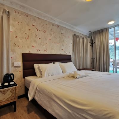 Standard King Room Kupon OYO 89969 Mount Hill Villa Kundasang