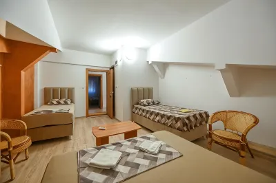 Hostel Izvor Отели в г. 