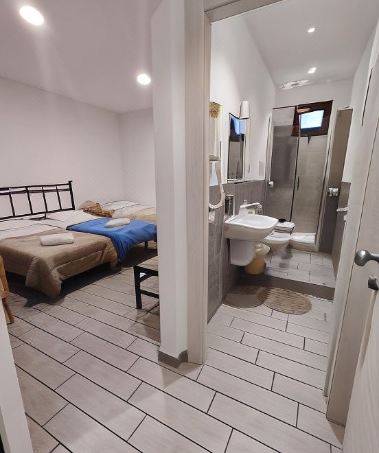Hotel Faraglione - Housity
