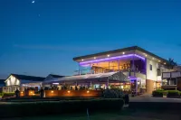 Stoke by Nayland Resort โรงแรมใน