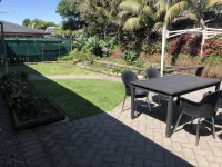 Luxury Home Next to Ocean & Walkway,  Restaurants, Cafes, Aquatic Centre & CBD のホテル