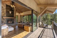 Mtnlux Fire Tower Big Sky Near Ynp Border with Hot Tub, Sauna Fitness/Game Room.