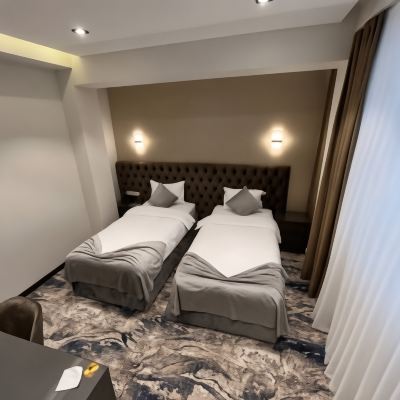 Standard Twin Room Unique Hotel Promo Code