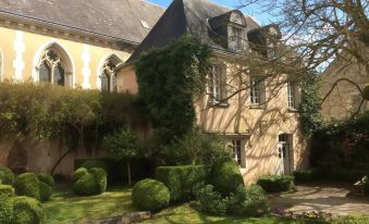 Hotel des Tailles - Housity