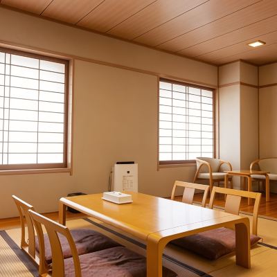 和室(布団8枚)(禁煙) 湯田温泉　セントコア山口 クーポン