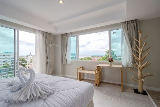 โรงแรมประจวบแกรนด์ Prachuap Grand Hotel