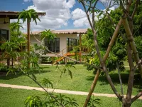 Niketh Villa Komari Arugambay 450m from Light House Surf Point Hoteles en Ampara