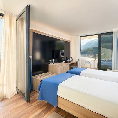 Superior Double Room With Sea View Balcony