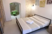 Locus Pendinelli Trani 53-The Philosophy of a b&b, the Details of a Hotel!!!