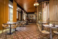 The Henry Hotel Manila