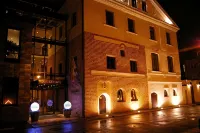 Daugirdas Old City Hotel Hotele w: 