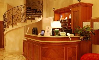 Hotel Eden Salò - Housity