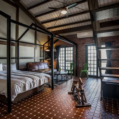 Family Room for Six The Brick Inn Promo Code