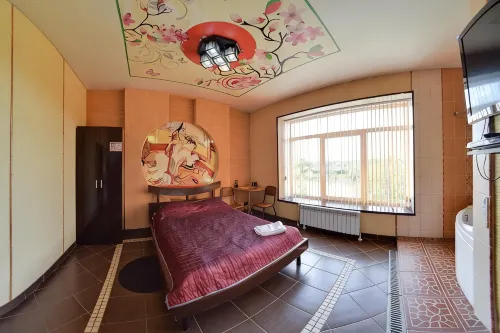 Zhar-Ptitsa Hotel
