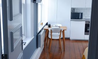 Ideal Location! Studio Flat in Heart of the City