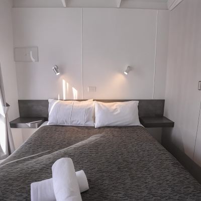 Superior Villa Amaroo Park Promo Code
