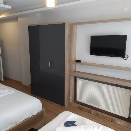 Akdeniz Van Otel