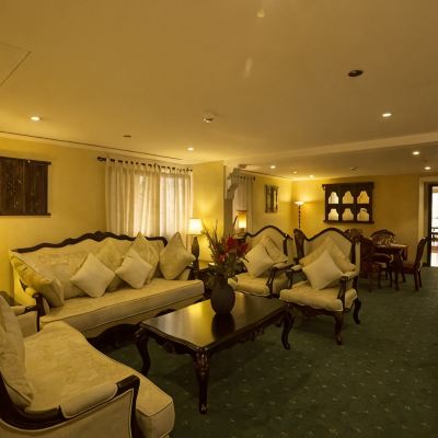 Grand Suite Arabian Courtyard Hotel & Spa Dubai Promo Code