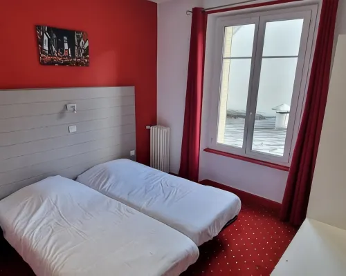 Auberge de Jeunesse - HI Verdun Hotels in Meuse
