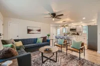 5 Bd & 3 Ba - Hot Tub, Game Room, Fire Pit, Fenced Yard - Denver & Boulder