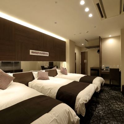 三人房-禁菸 大阪帝國飯店優惠