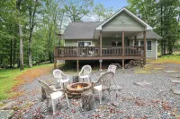 Fabulous 4-bedroom house with AC in Lackawaxen