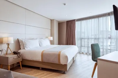 Hotel City Bog Corferias Отели в г. 