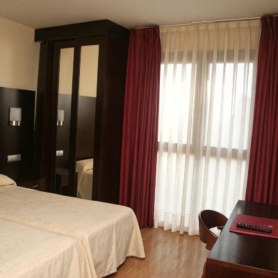 Standard Double Room, 2 Twin Beds Hotel 44 Promo Code