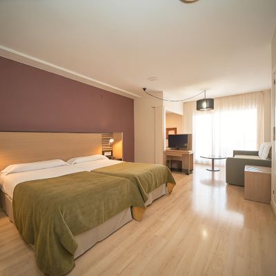 Triple Room (2 Adults + 1 Child) Hotel Oroel Promo Code