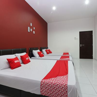 Suite Keluarga Kupon OYO 90274 Wadi Isfa Inn