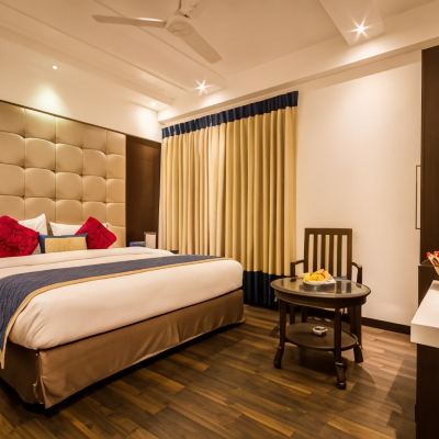 Deluxe Room Grand Godwin Promo Code