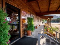 Red Stone Inn Hotels in Moab