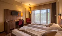 Tó Wellness Hotel  호텔