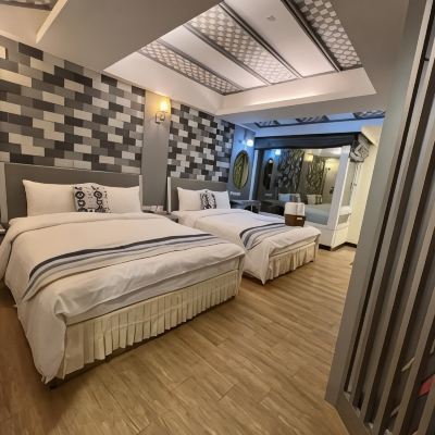 標準四人間（無窗） 屏東明君旅棧·船帆石館優惠