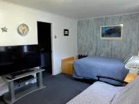 The Tides Inn فنادق في سيوارد