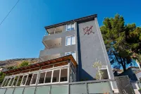 Kronos Hotel Sarande Hôtels à : 
