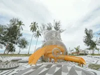 Roxy Beach Resort Hotéis em Lundu