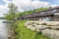 The Black Swan Lee - Lenox, Ascend Hotel Collection Hotels in 