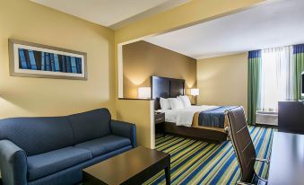Comfort Inn & Suites - Lantana - West Palm Beach South