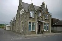 Castletown Hotel Hotels in 