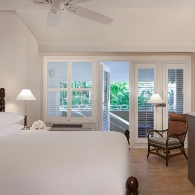Lanai King Roll-in Shower Pier House Resort & Spa Promo Code