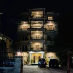 Pokhara Choice Inn โรงแรมใน