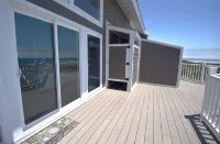 Crystal Coast Paradise: Oceanfront Home with Stunning Views, West, Emerald Isle!
