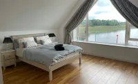 Luxury Waterfront Apartment Hotels in 