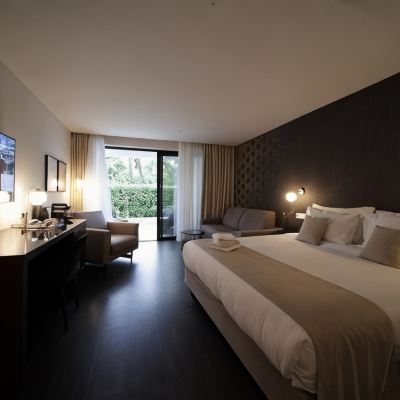 Deluxe Suite with Private Pool Azur Hotel Promo Code