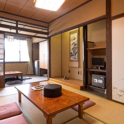 和風ルーム(マウンテンビュー)(禁煙)(山屋、里屋、山屋別館) 神楽門前湯治村 クーポン