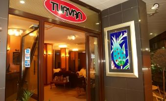 Turvan Hotel